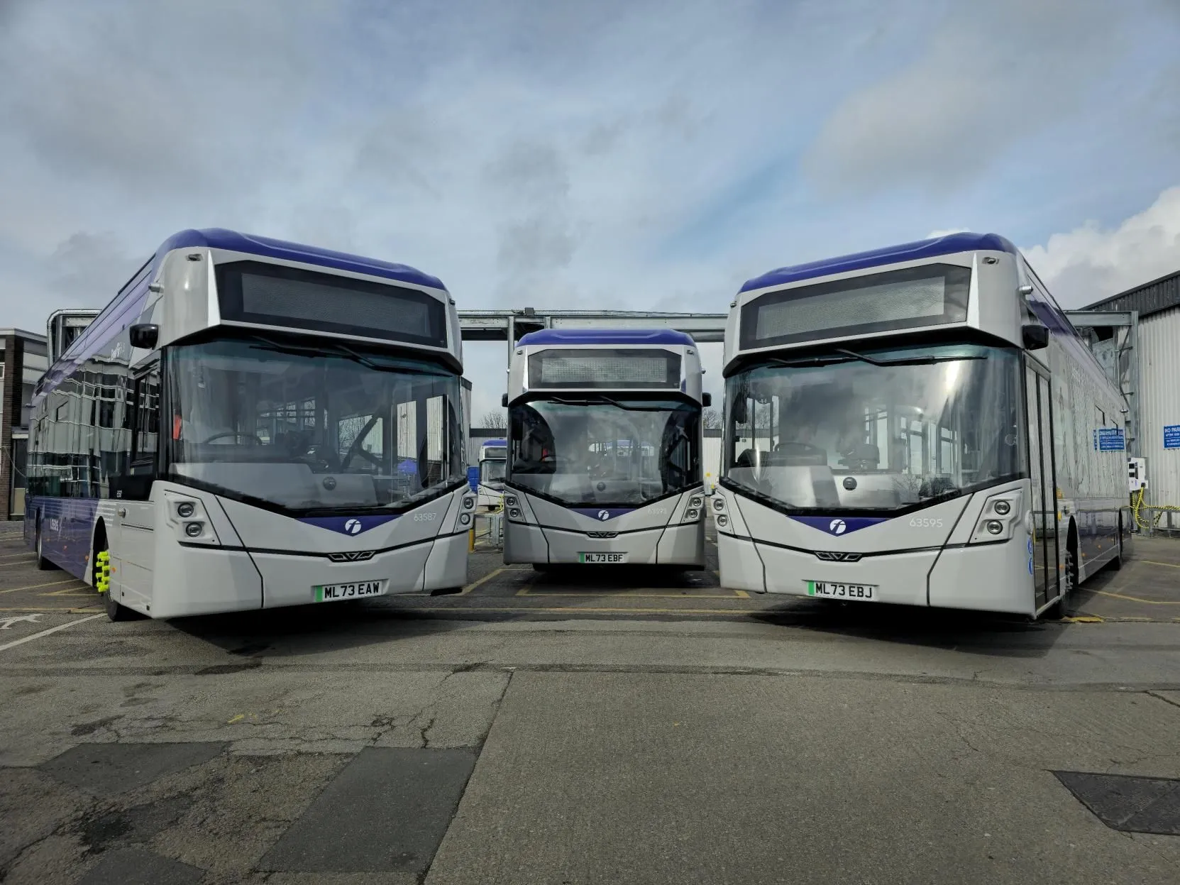 57 electric buses are coming to Leeds